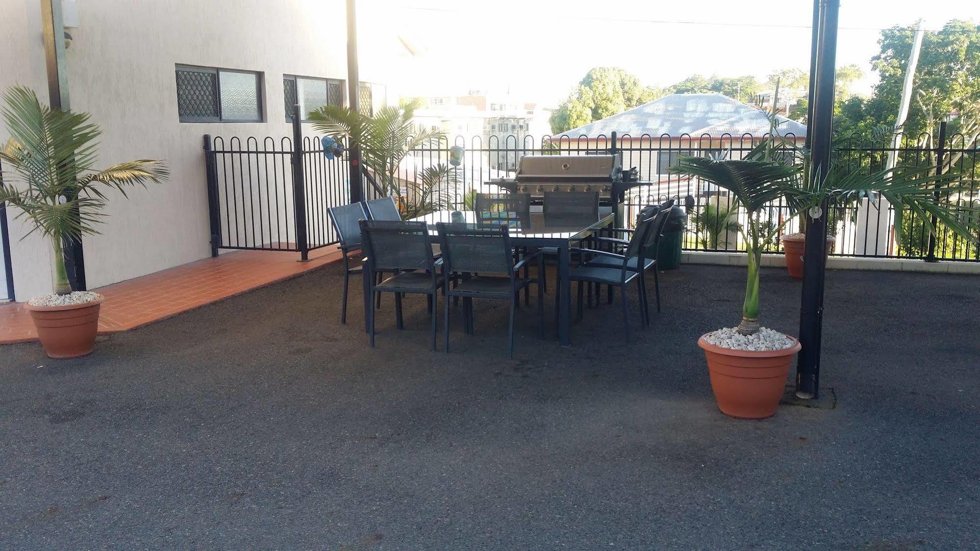 Harbour City Motel Gladstone Bagian luar foto