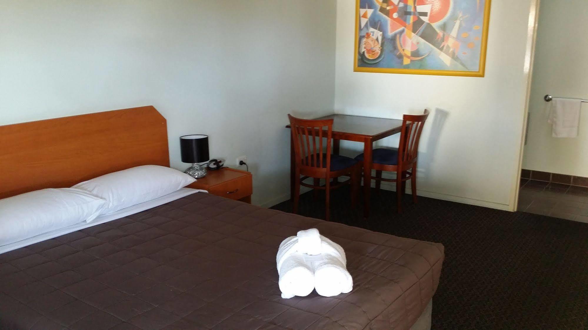 Harbour City Motel Gladstone Bagian luar foto